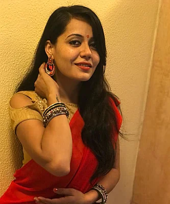 Sarita Kamal Warsi (Soni Jha)